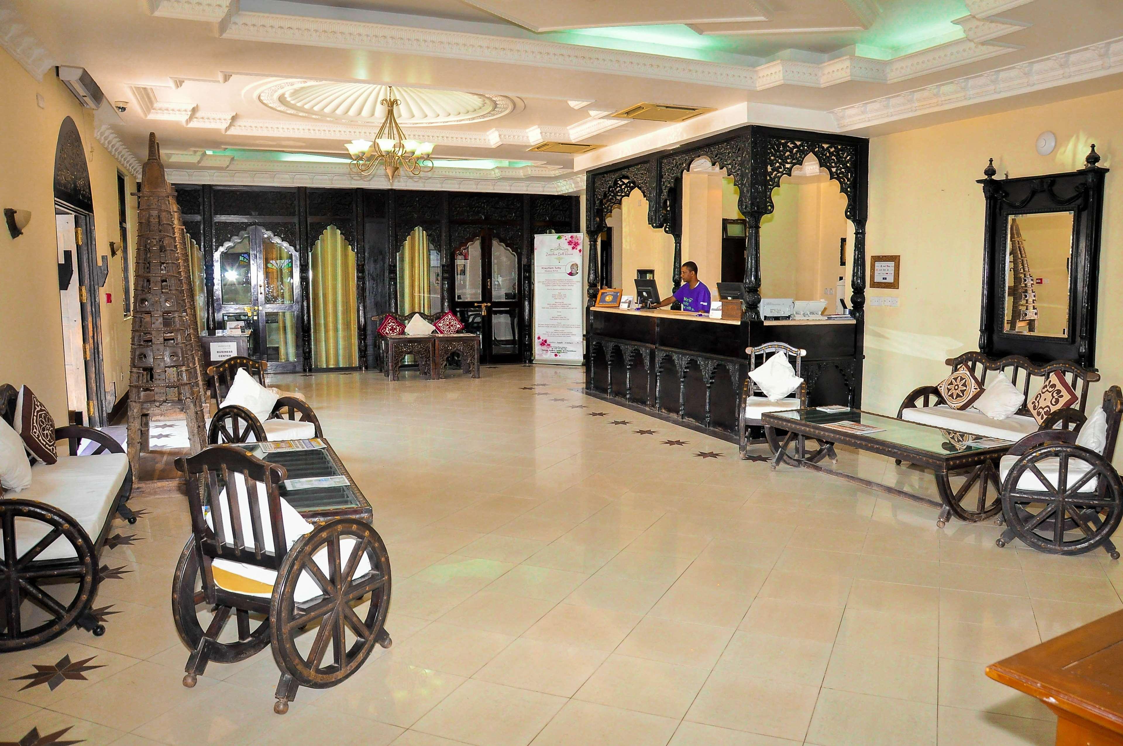Hotel Golden Tulip Stone Town Boutique 4*