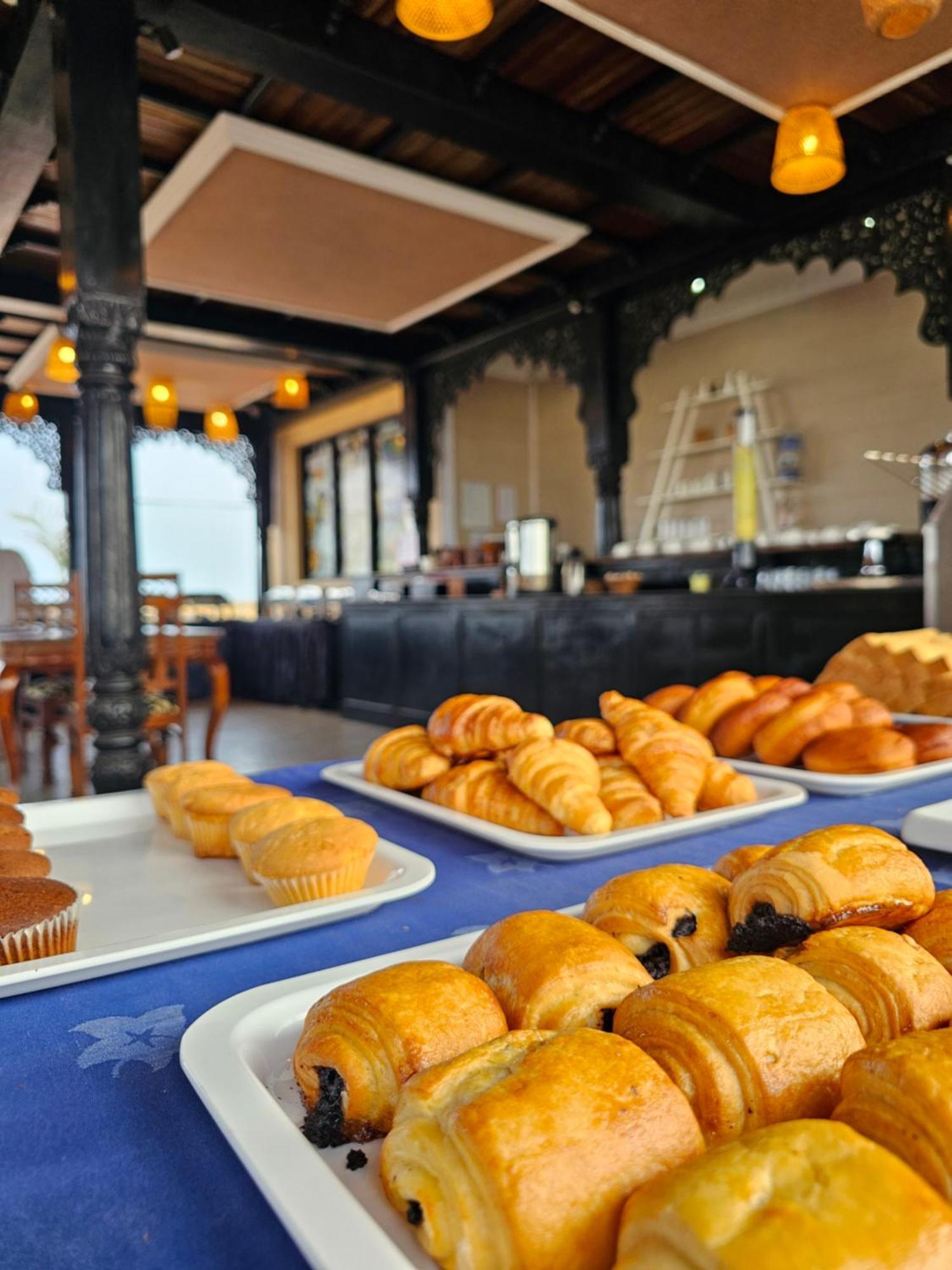 Golden Tulip Stone Town Boutique 4*