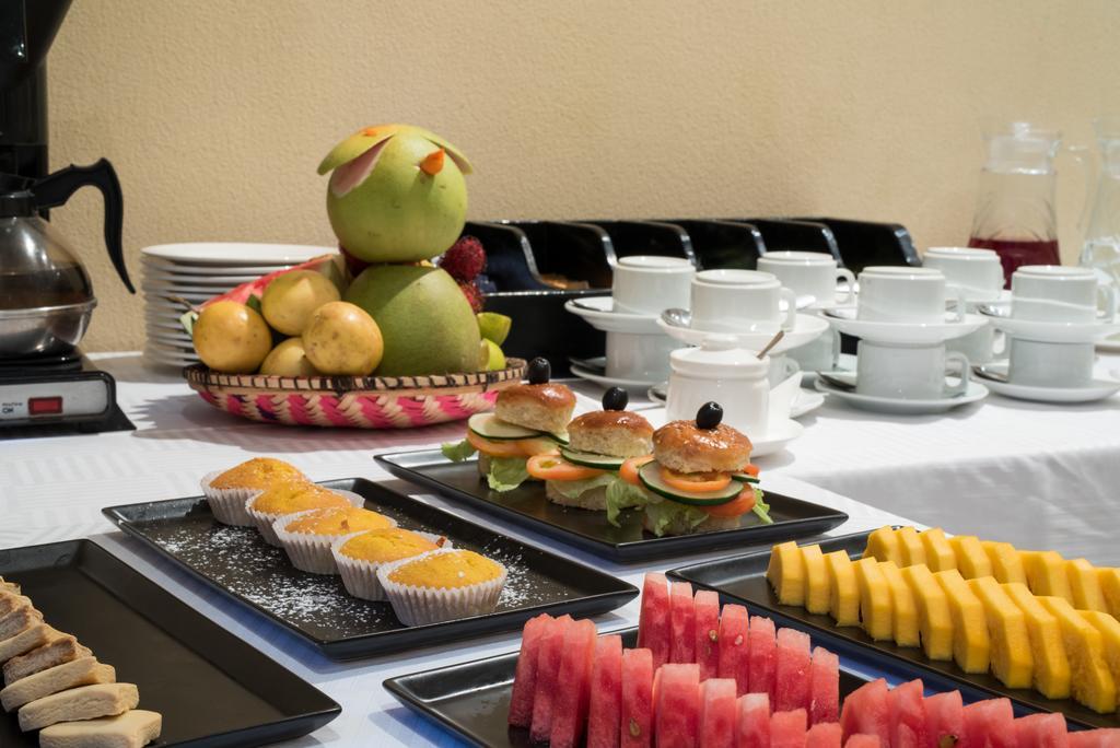 Hotel Golden Tulip Stone Town Boutique 4*