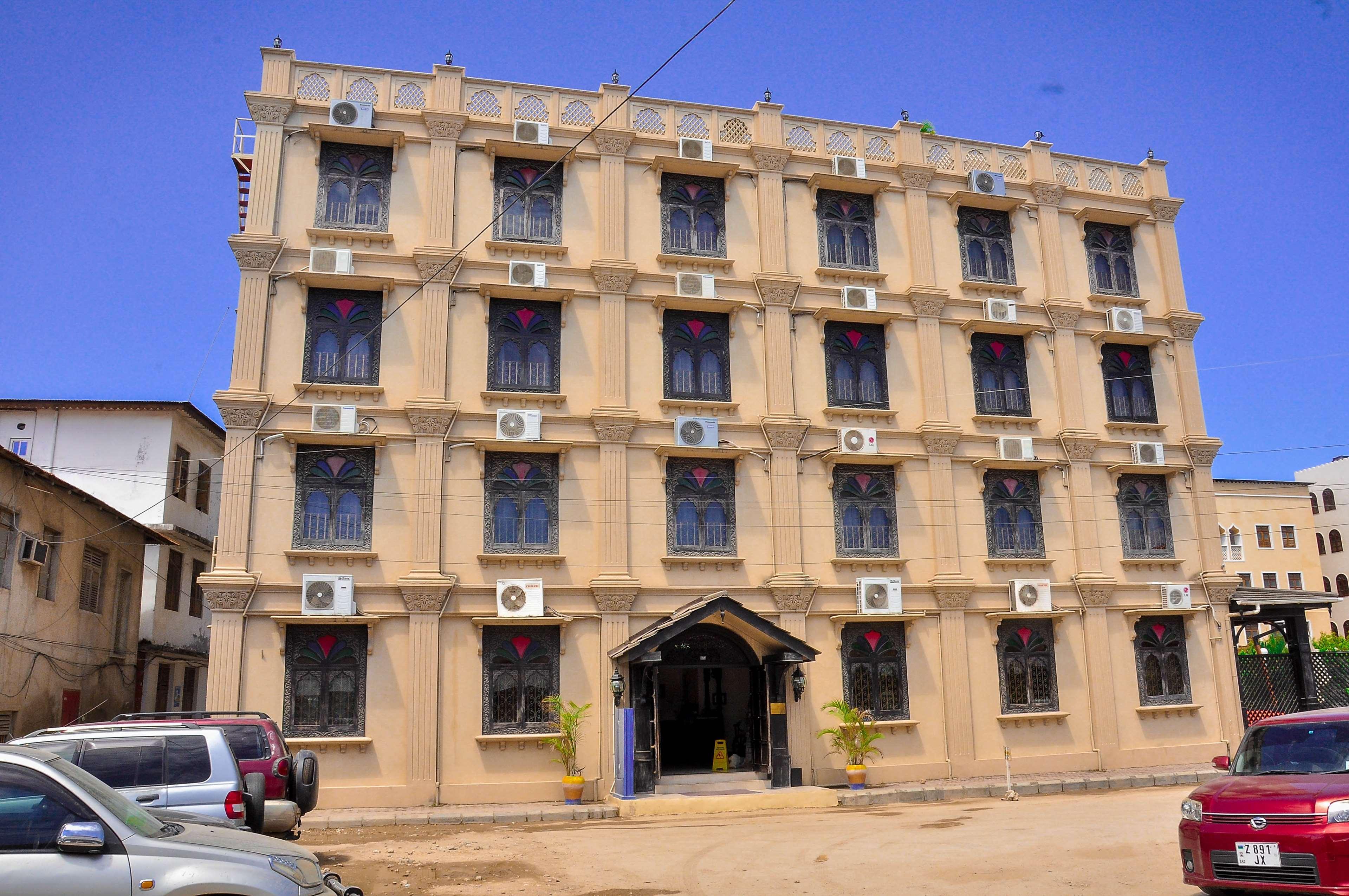 Golden Tulip Stone Town Boutique Hotel